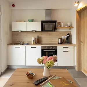 Heeser Hof - Urlaub Im Gruenen Apartment