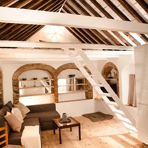 https://1-el-palomar-de-tarifa.es-andalucia.com